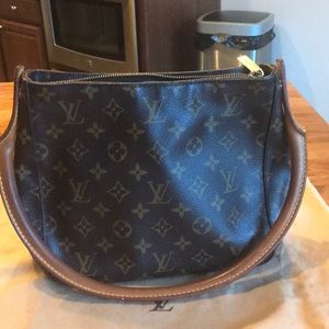Louis Vuitton authentic shoulder hand bag